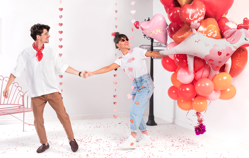 Konfetti Serca, 1,6x1,6 cm, czerwony, 15g - obrazek 4