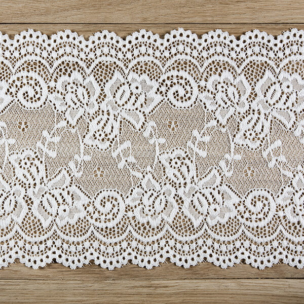 Koronka, złamana biel, 0,15 x 9m (1 szt. / 9 mb.)