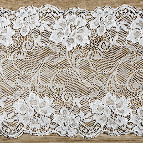 Koronka, złamana biel, 0,18 x 9m (1 szt. / 9 mb.)