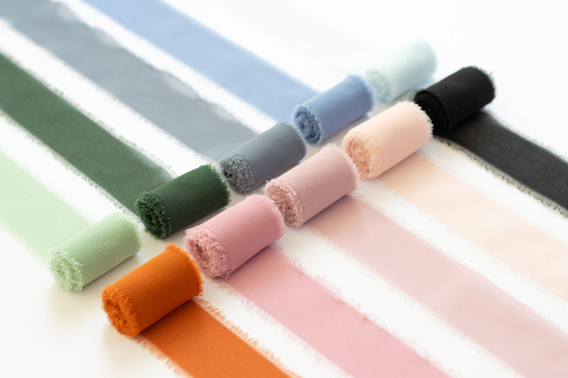 Wstążka szyfonowa, butelkowa zieleń, 40mm/10m - obrazek 4