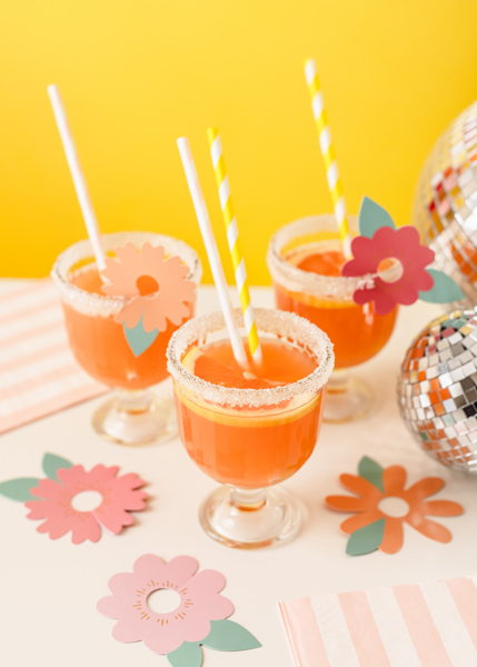 Znaczniki na kieliszki Kwiaty, mix, 5.5-9.5x5.7-10cm (1 op. / 10 szt.) - obrazek 5