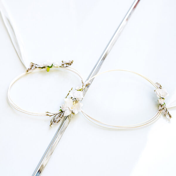 Zestaw rattanowych dekoracji samochodowych, biały